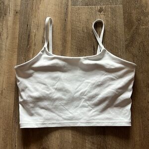 🎟️ Amazon | White Crop